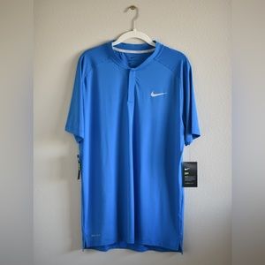 NWT Men’s Nike Dri-Fit Golf shirt
